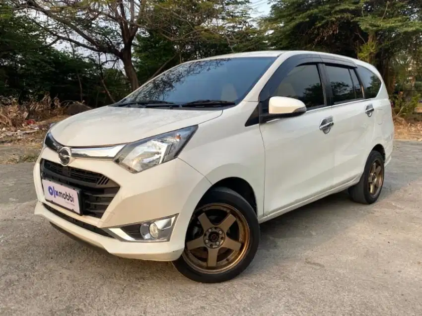 Pajak Panjang Daihatsu Sigra 1.2 R Bensin-MT 2018 Putih LZQ