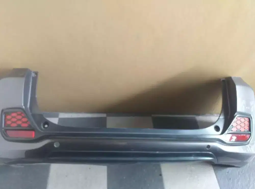 Bemper belakang mobilio ORI copotan