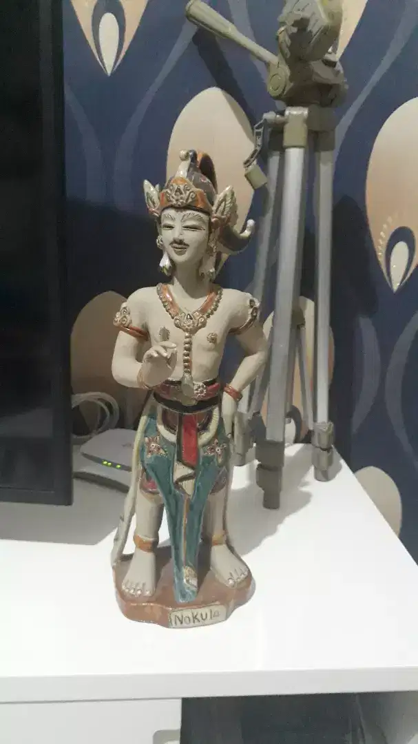 Patung wayang nakulo