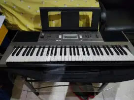 Keyboard Yamaha PSR E353