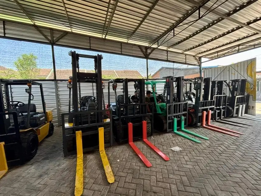 Forklift bekas mitsubishi threlift2 ada semua