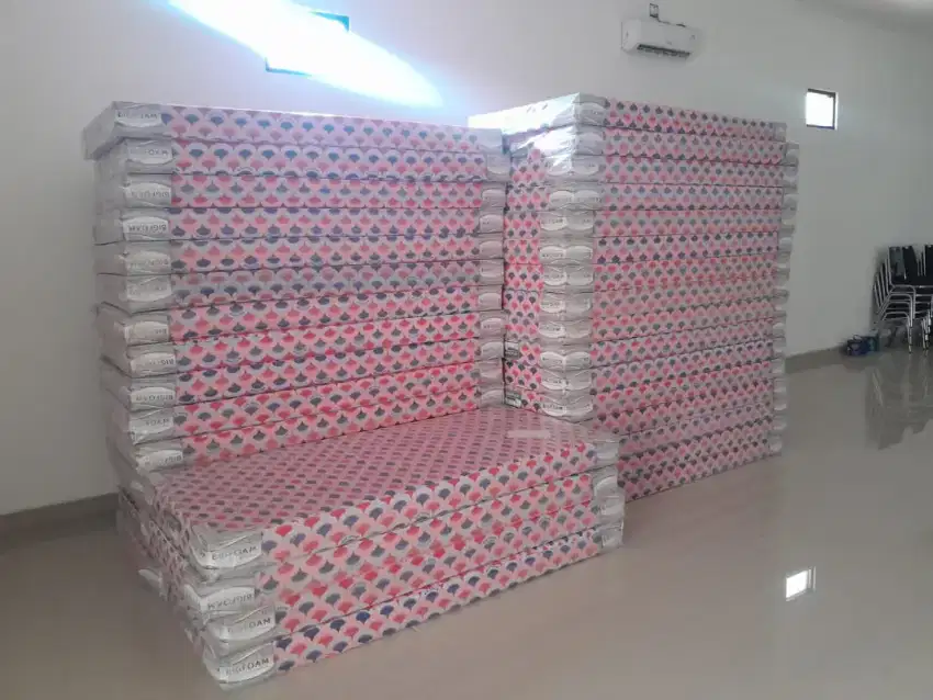 Kasur Bisa big Foam bahan terjamin empuk ukuran 90 x 200 x14cm