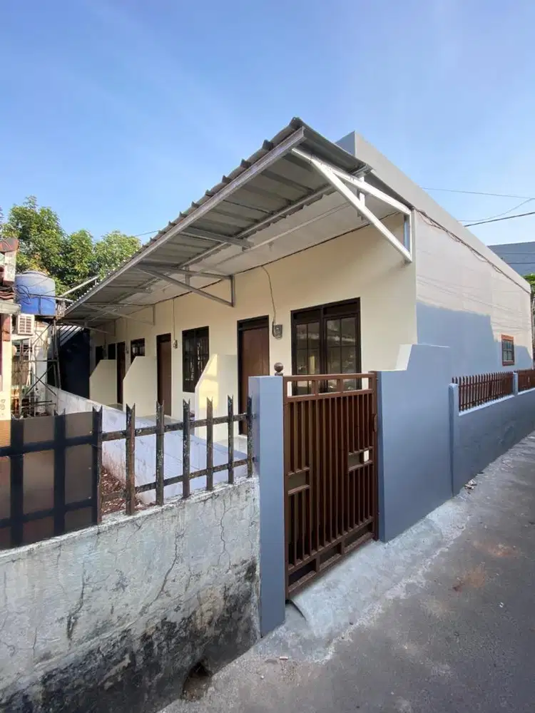 DIKONTRAKKAN RUMAH DAERAH JAKARTA SELATAN