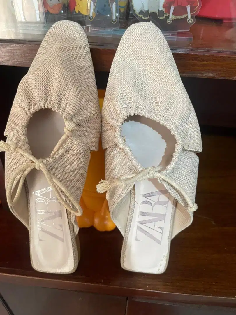 sendal ZARA original 100 % size 37