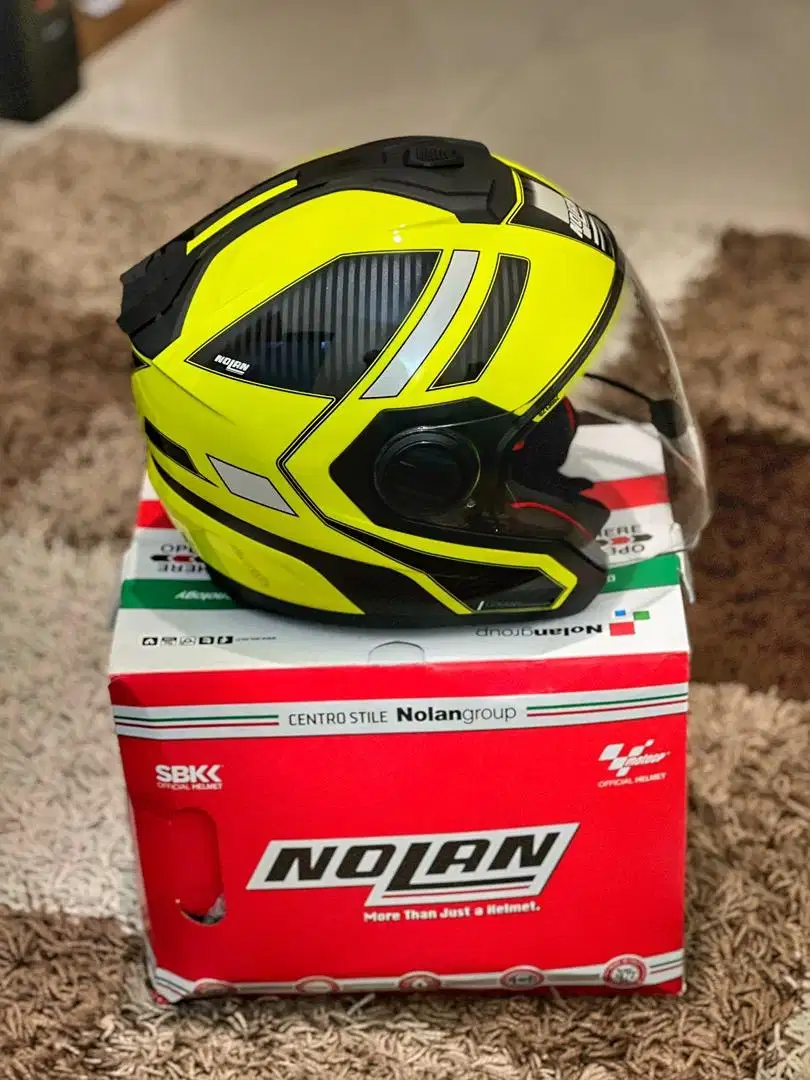 XXL Helm Nolan N40.5 Kuning, Ada Cacat Sedikit Di Atas, Jarang Pakai