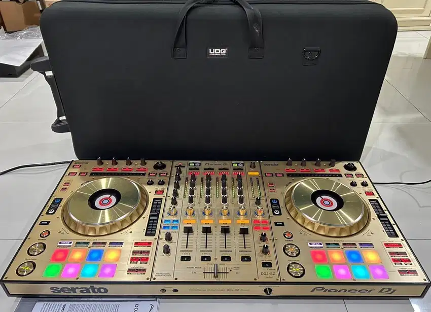 Alat DJ Pioneer DDJ SZ Gold Limited Edition + Tas UDG For Set Like CDJ