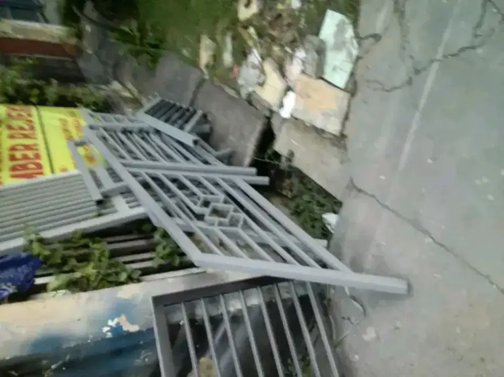 Rellin tangga minimalis