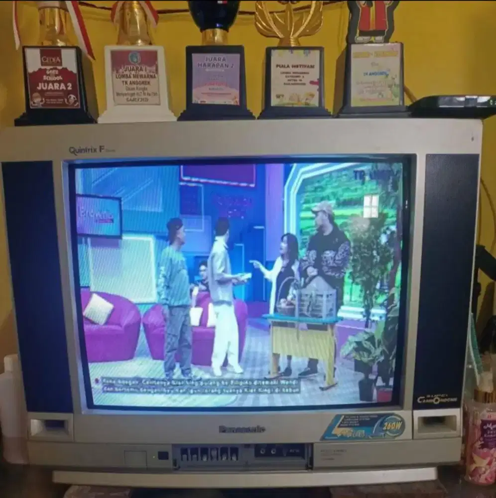 Dijual tv tabung 112 watt