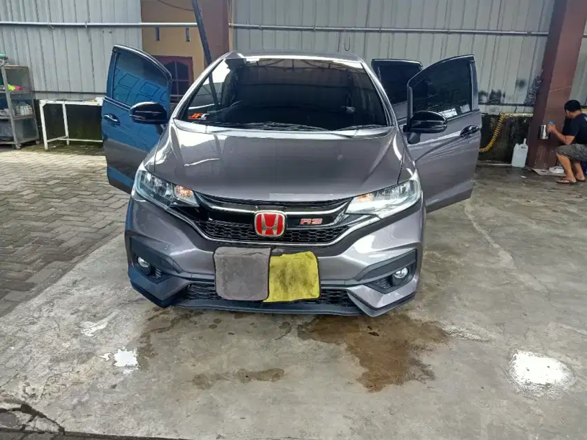 Honda Jazz , siapa cepat pasti dapat