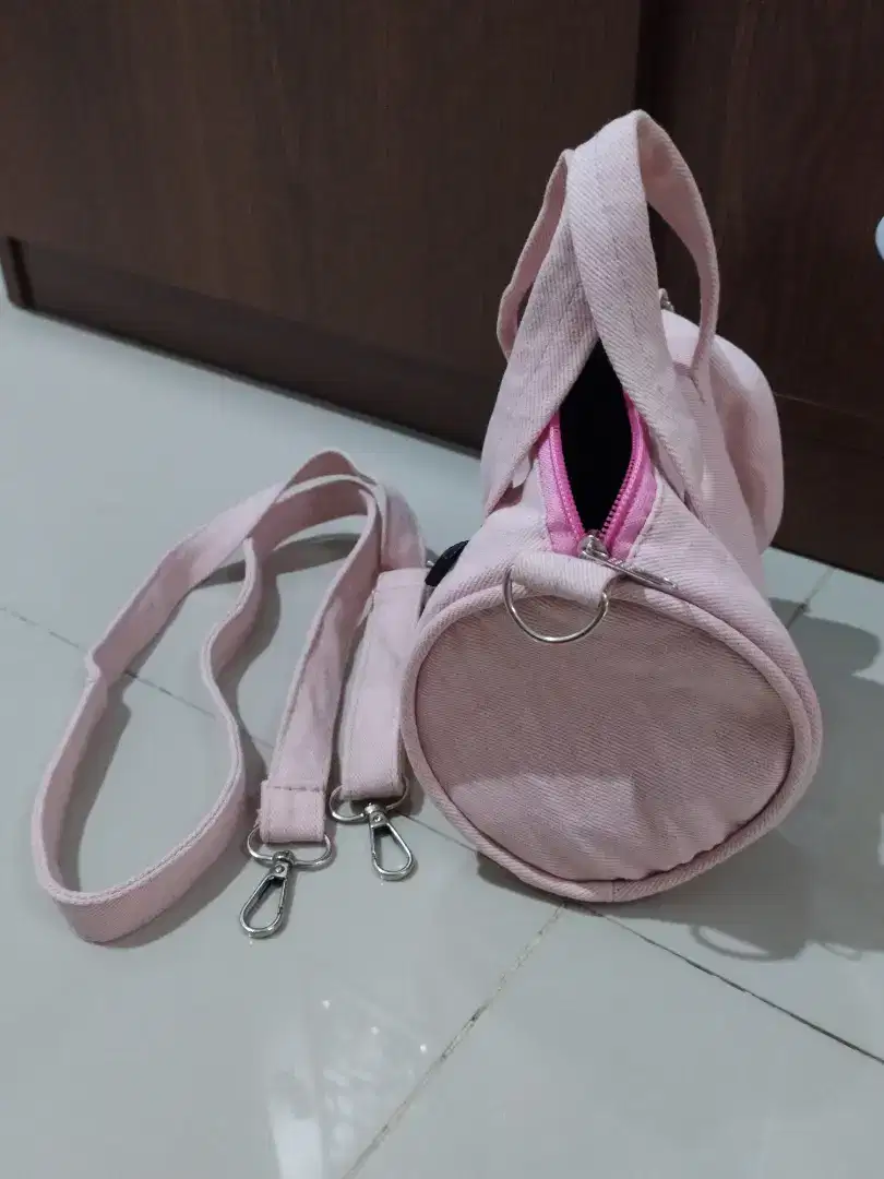 Tas 2 in 1( ga ada merek)