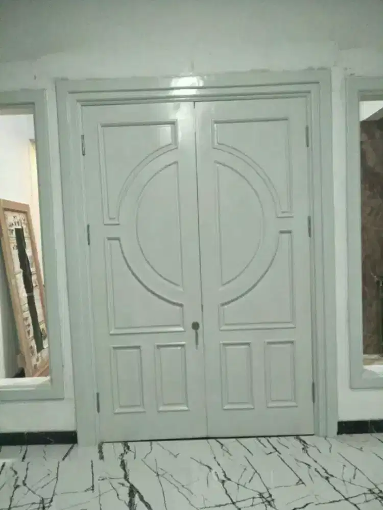 Menerima pembuatan,khicenset lemari,bedrof tv meja,duko dan melamik .