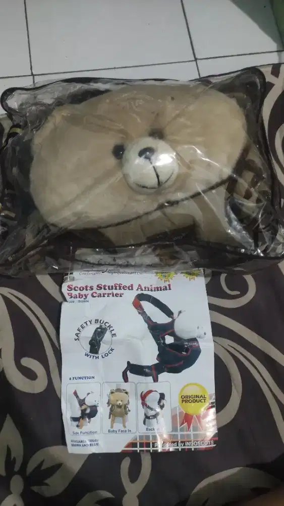 Gendongan bayi  kanguru