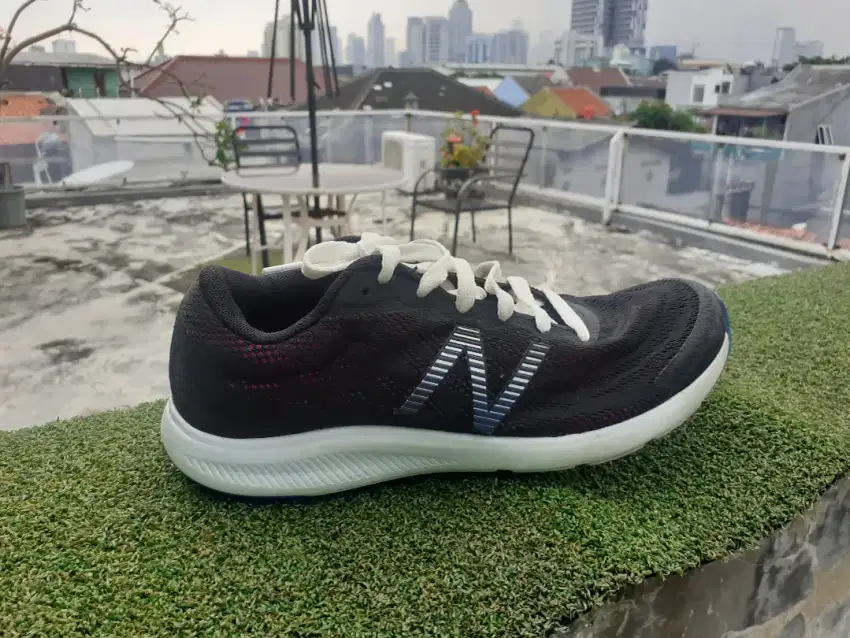 Sepatu Running New Balance Ori Cewek