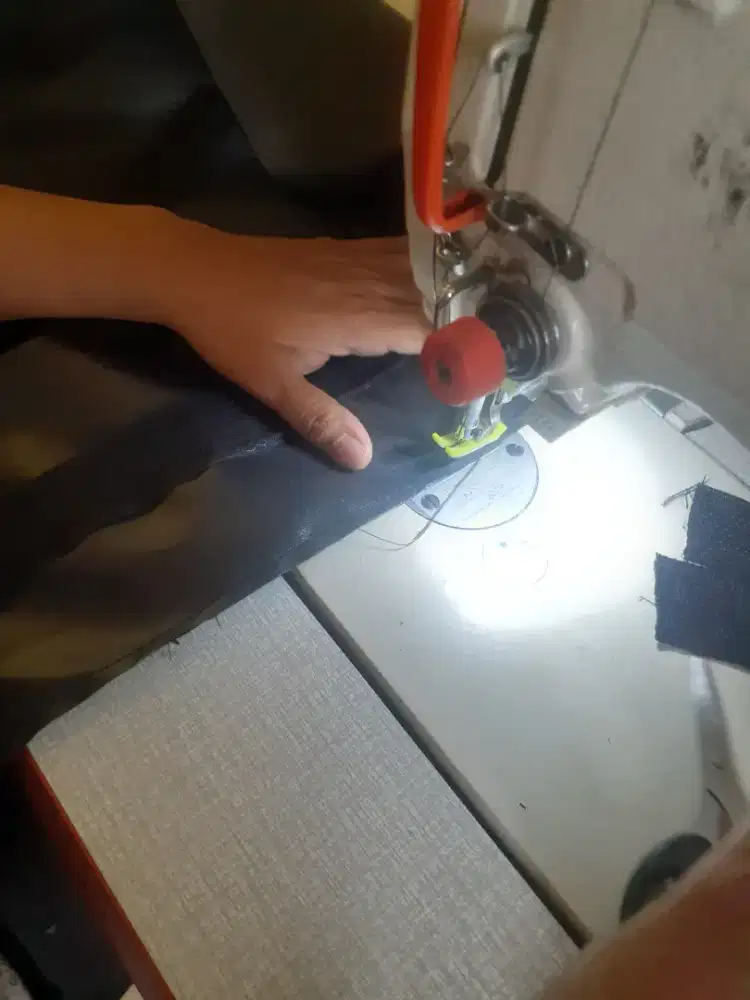 Penjahit Lepas Harian