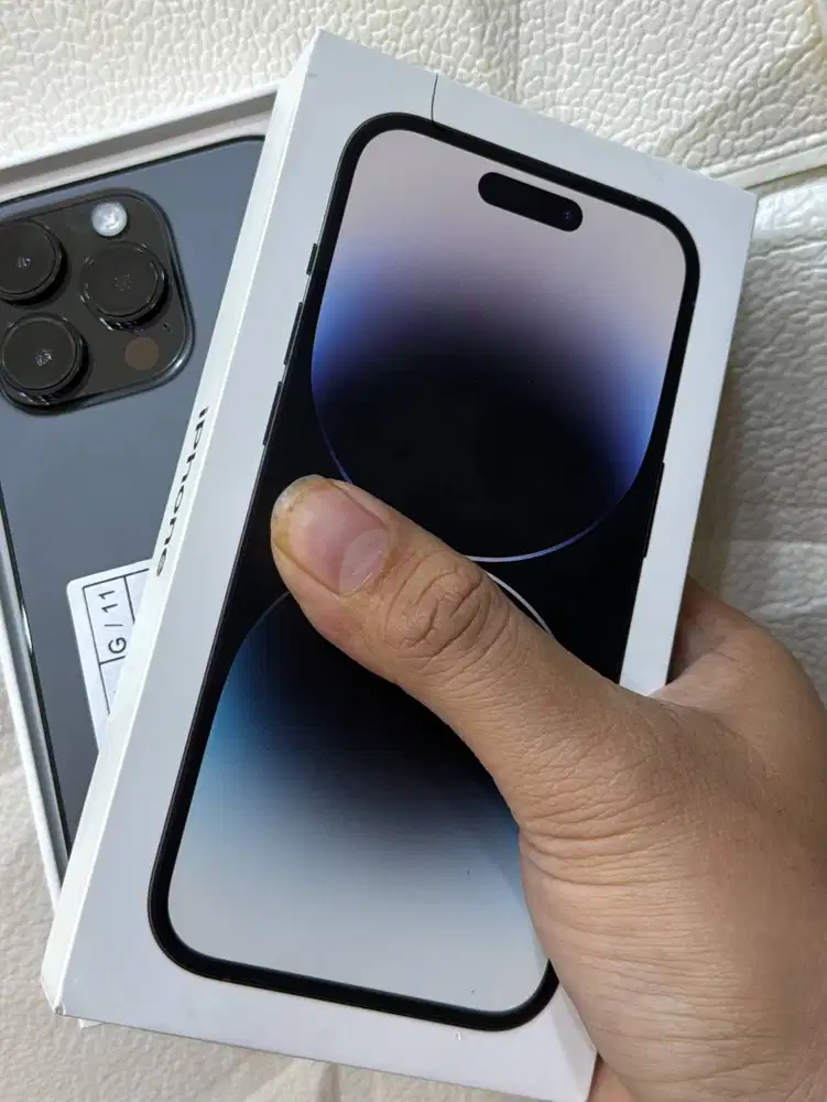 iphone 15 512Gb pro max lengkappp eks garansi ibox atau inter dibli