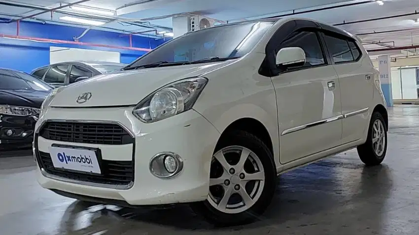 Daihatsu Ayla 1.0 X Bensin-MT 2017 Silver /