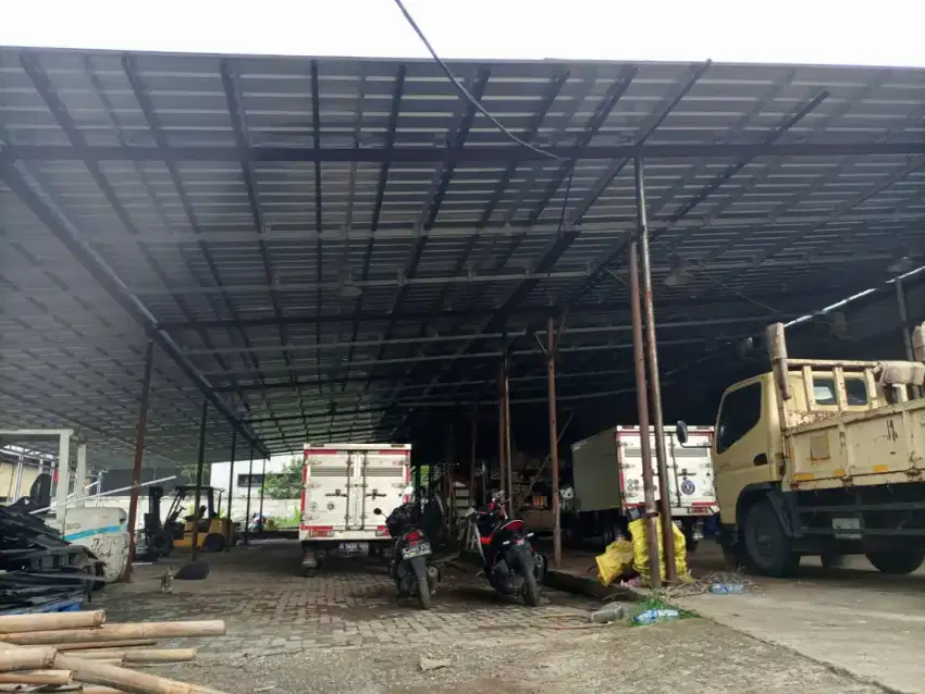 Rangka atap baja ringan bikin gudang