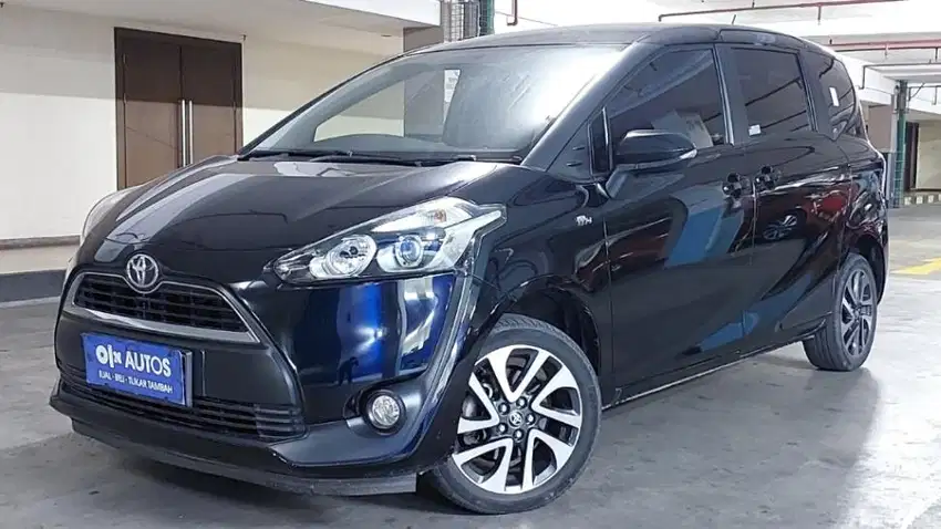 WEEKEND SALE! TDP 8,JT Toyota Sienta 1.5 V Bensin-MT Hitam 2018