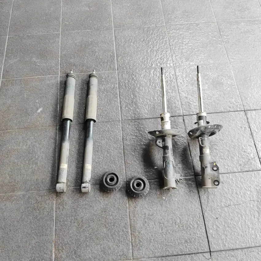 shock absorber breaker depan belakang original honda jazz ge8