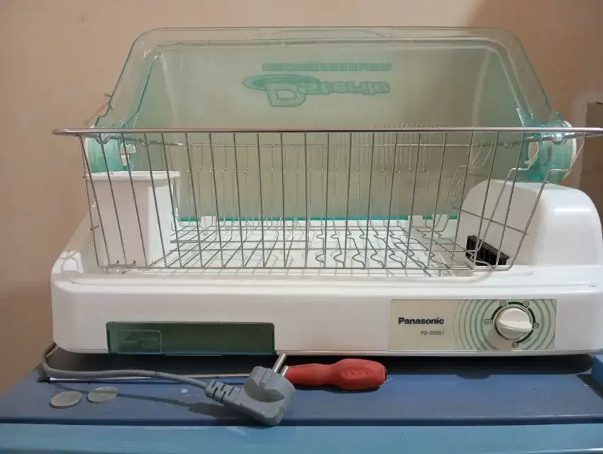 Dish dryer Panasonic pengering alat-alat makan sterilisasi