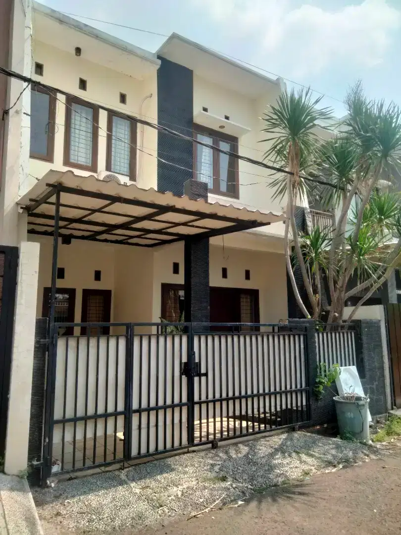 Di sewa kan rumah lingkungan nyaman