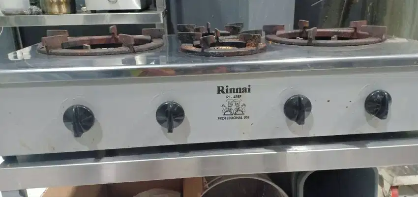 Dijual Kompor Gas Rinnai 4 Tungku komersial low pressure Commercial