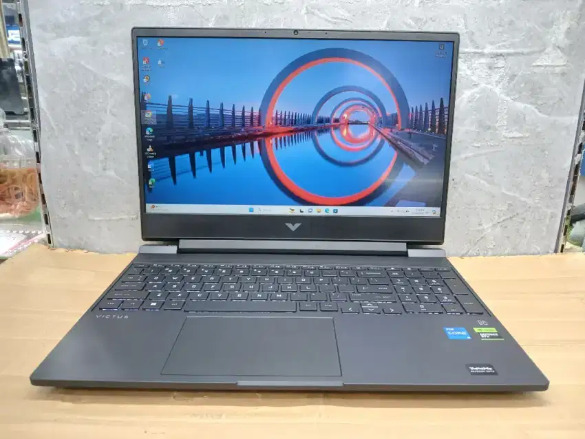 HP VICTUS GAMING 15-fa1094TX INTEL CORE i5-12450H RTX 2050 4GB 16/512