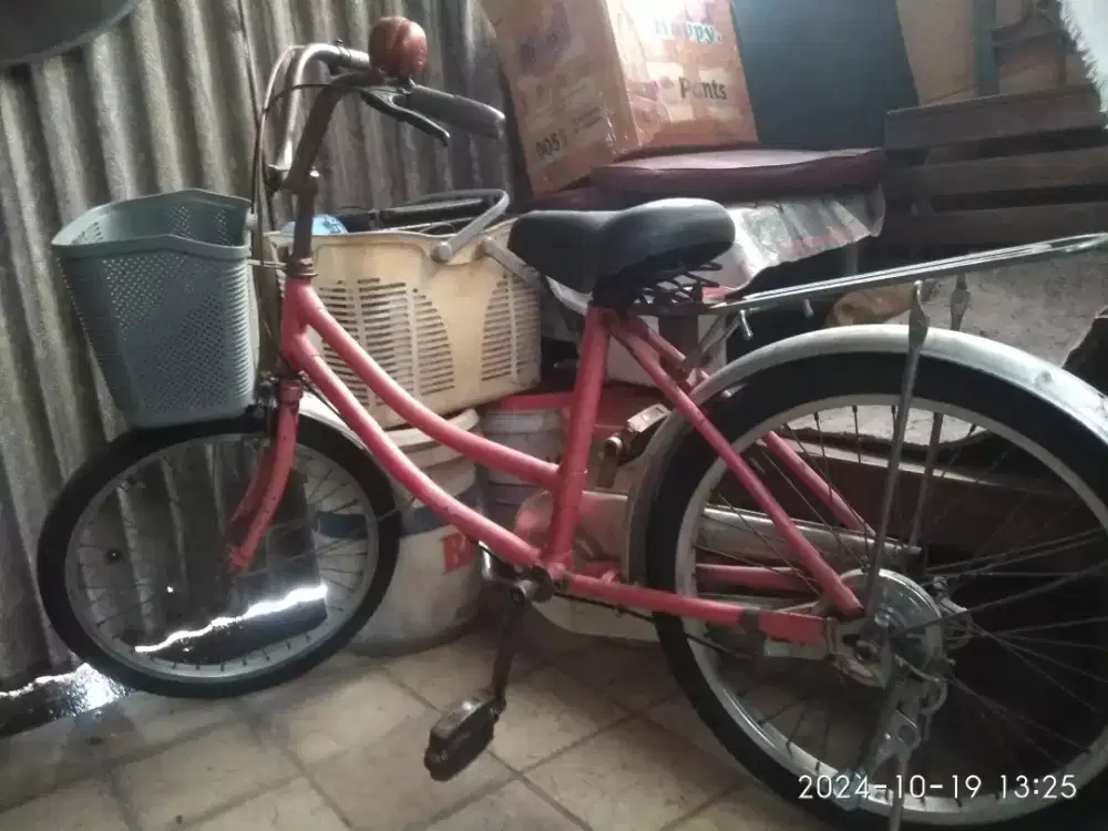 Jual sepeda united. Hubungi dg WA saja.