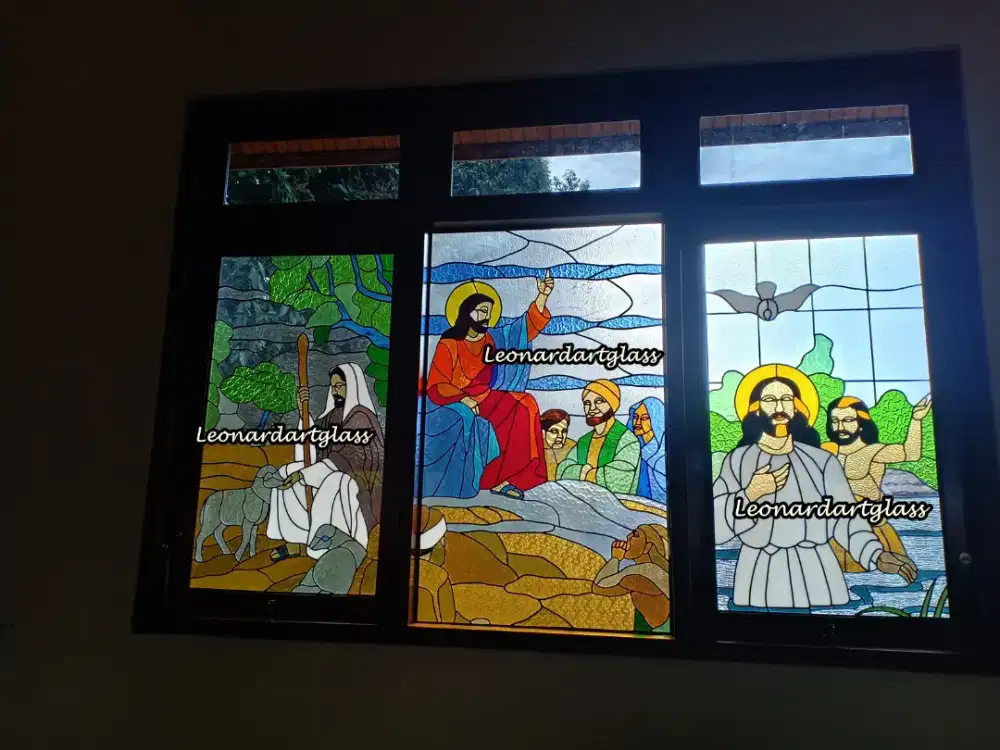Stained glass gereja / kaca patri surabaya / kaca patri