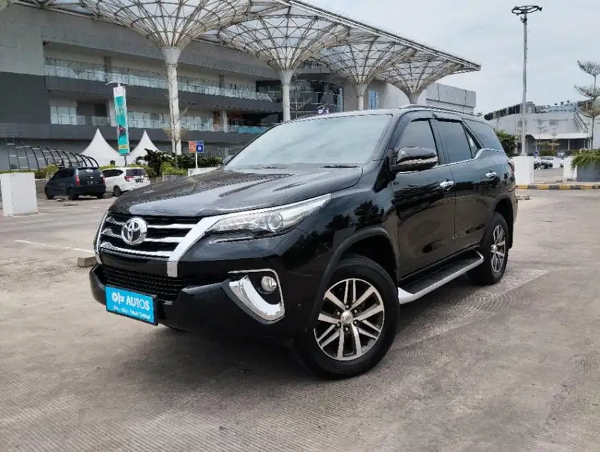 [OLXmobbi] Toyota Fortuner 2.4 4x2 VRZ Solar-AT 2017 Putih /