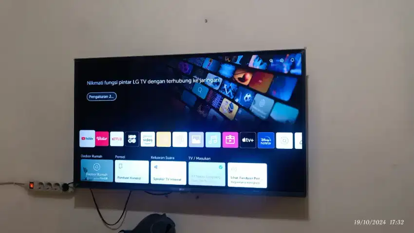 Di jual Smart TV 43 inci