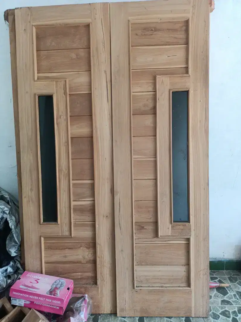 Pintu jati komplit istimewa