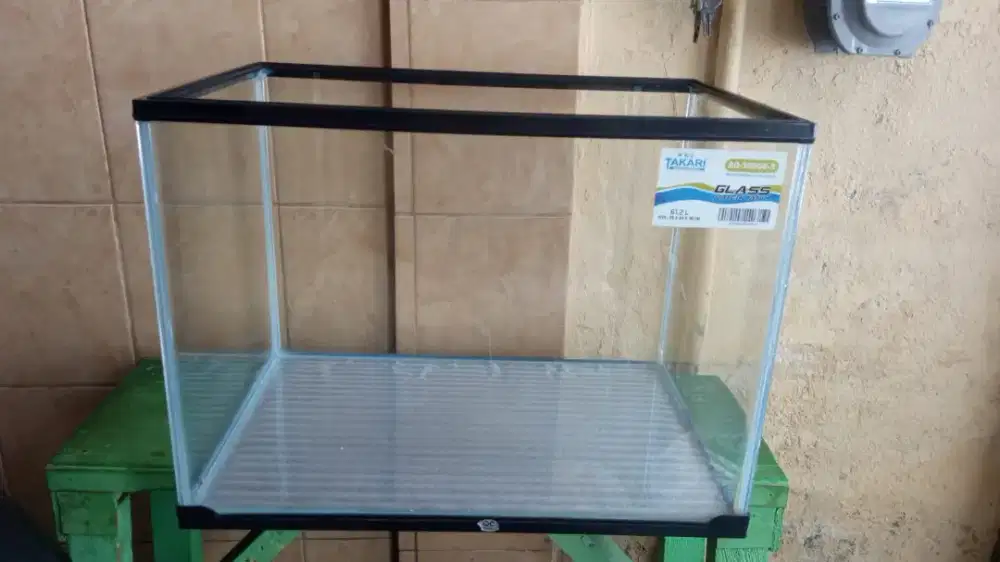 Aquarium akrilik 50x34x36 baru