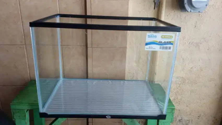 Aquarium akrilik 50x34x36 baru