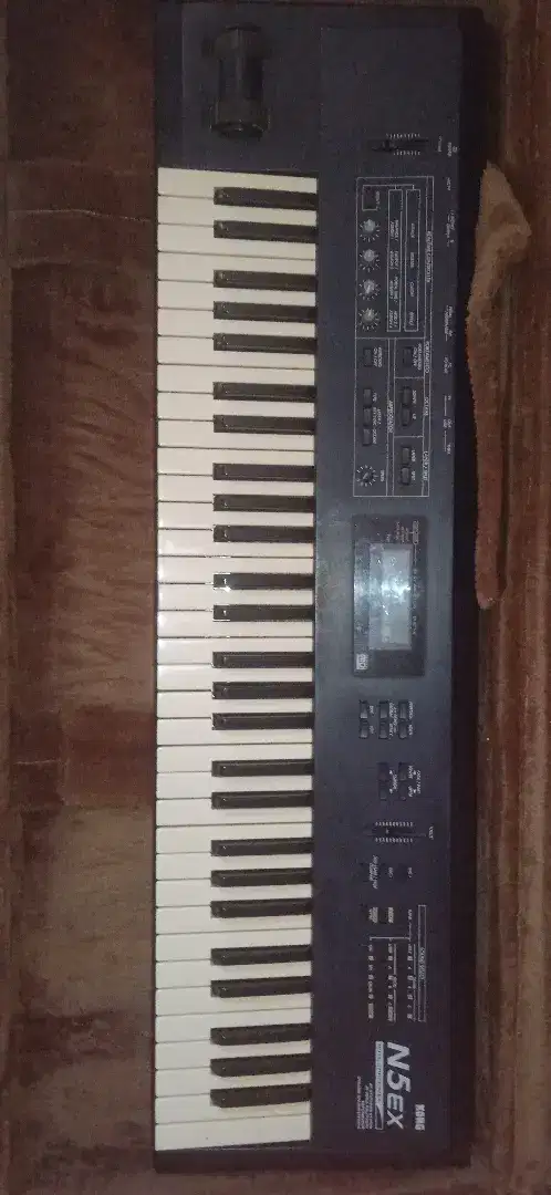 Keyboard Korg N5ex (2, 5 juta)Nego