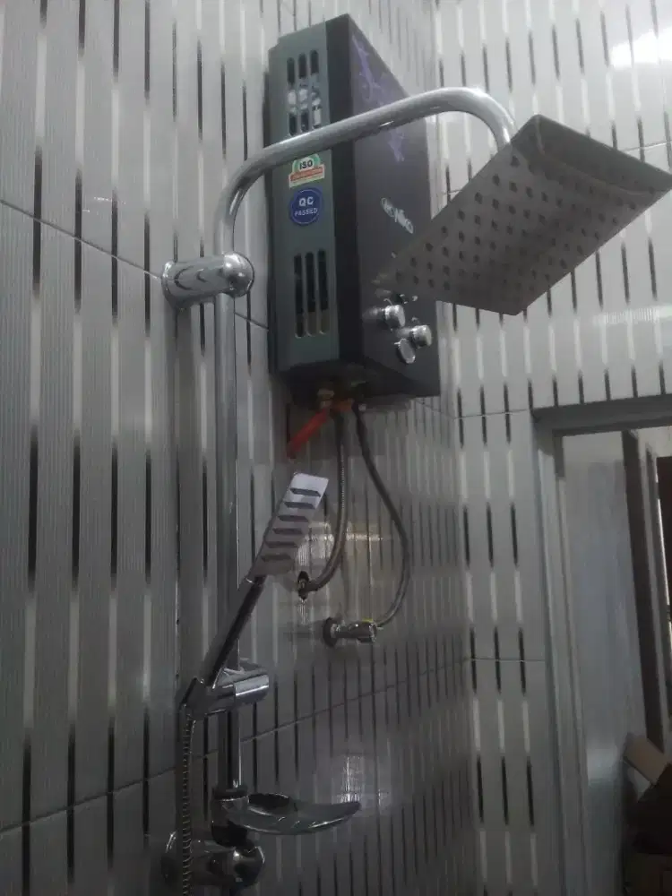 Pemasangan Waterheater Gas Lengkap