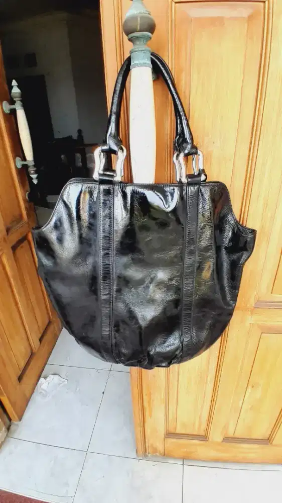 Tas prelove merk Raoul Nego nego sampai jadi