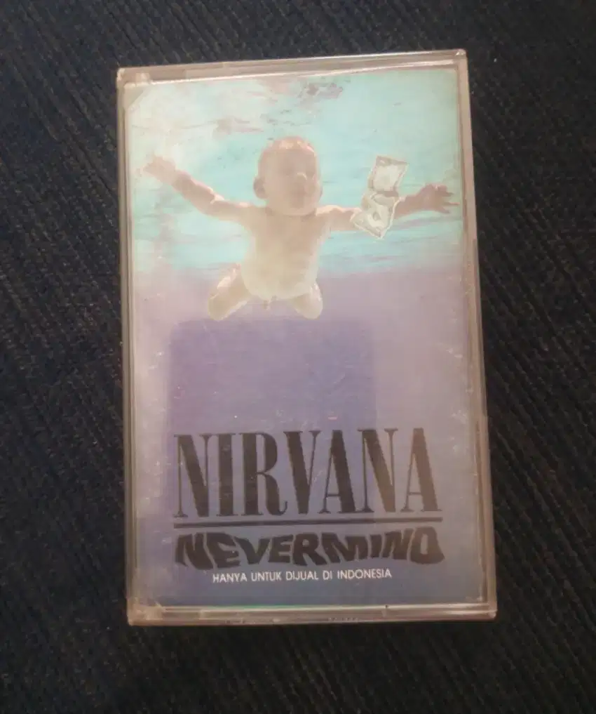 DI JUAL Cassette NIRVANA ALBUM NEVERMIND