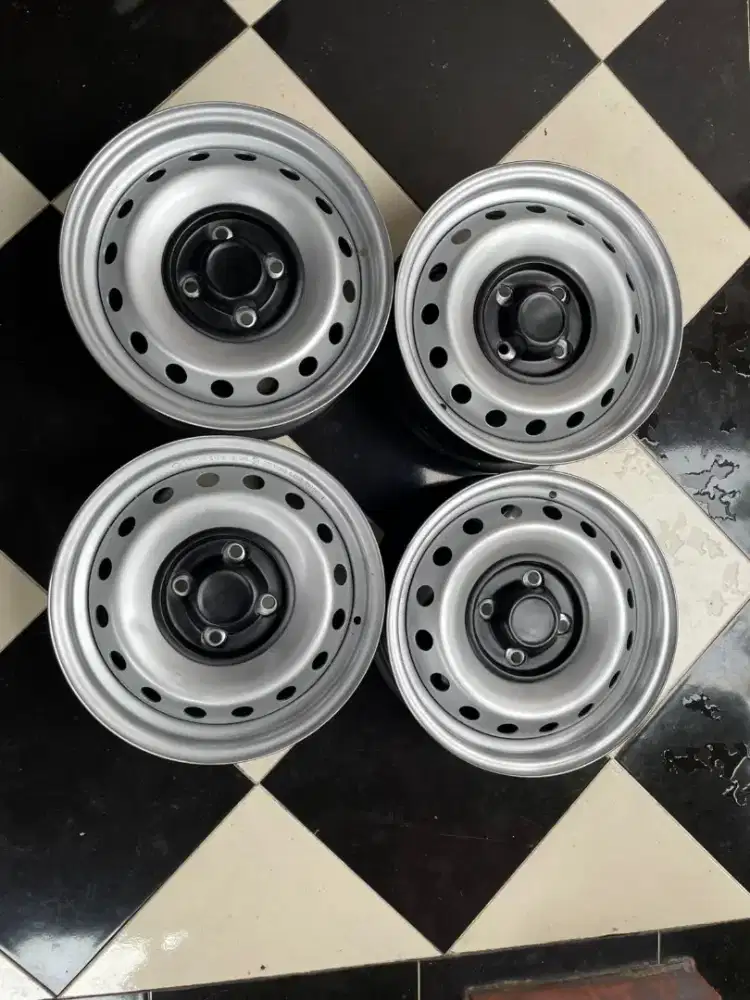 Velg kaleng 15 wuling pcd 4x114 avanza xenia livina