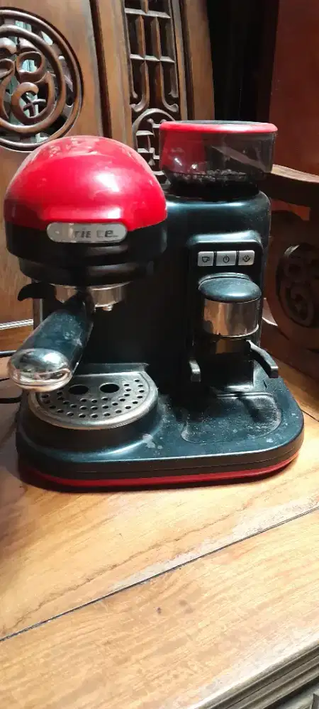 Coffee maker espresso ARIETE MODERNA dgn GRINDER