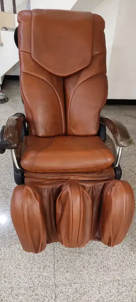 Kursi Pijat Ogawa Fungsi Normal Terawat