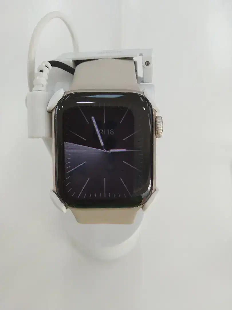 Apple Watch SE 40mm bebas cicilan dengan INDODANA, HELLO STORE