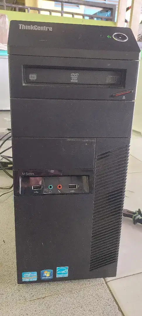 PC dekstop Lenovo Thinkcentre i5 - 2400