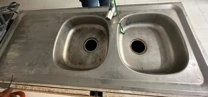 Sink cuci piringg 2 lubang