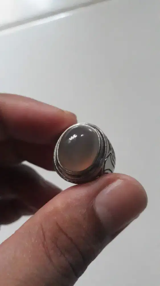 Batu cicin anggur Batu raja