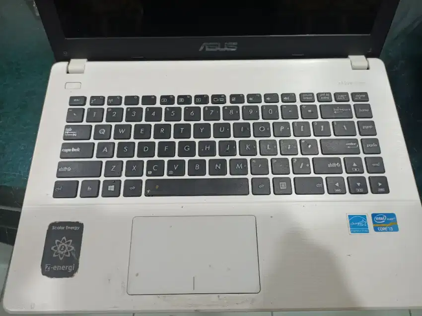 JUAL LAPTOP ASUS X451C. PUTIH ... (KONDISI MATI)