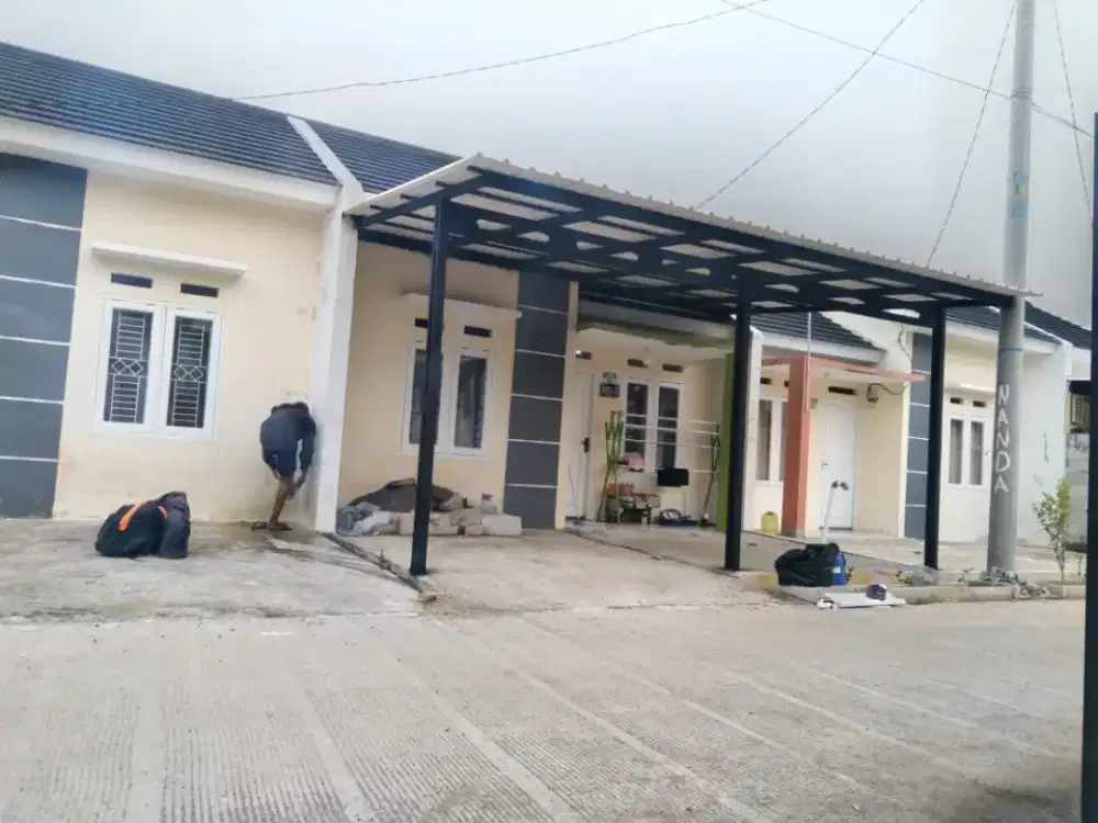 Pemasangan kanopi baja ringan