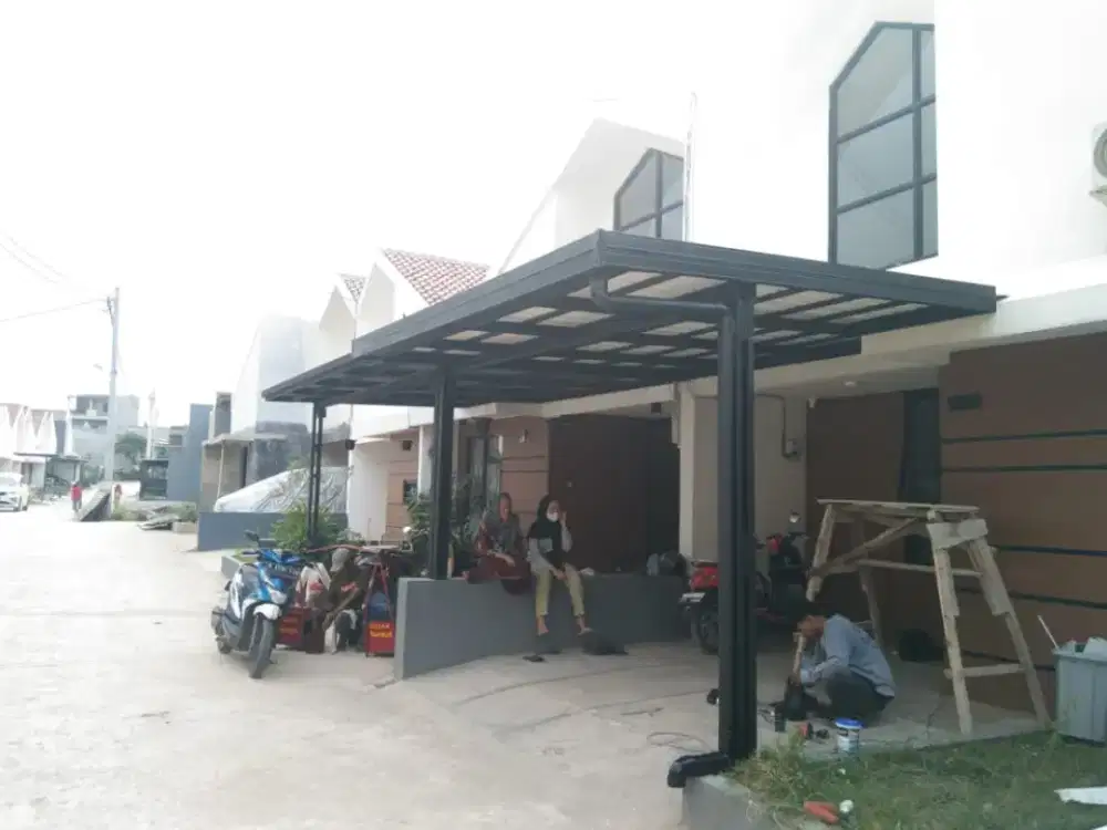 Pemasangan kanopi baja ringan