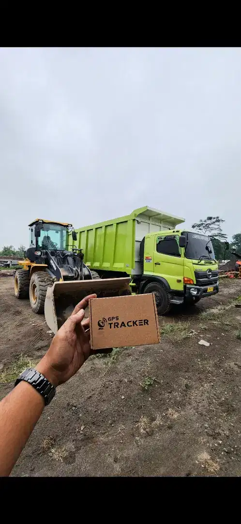 GPS pelacak, pemantau kendaraan