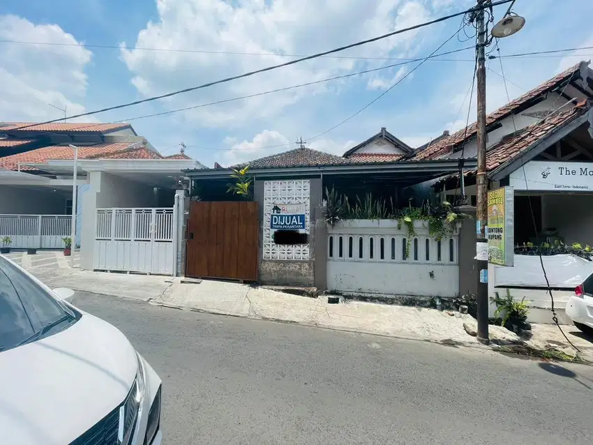 Dijual rumah di pusat kota batu